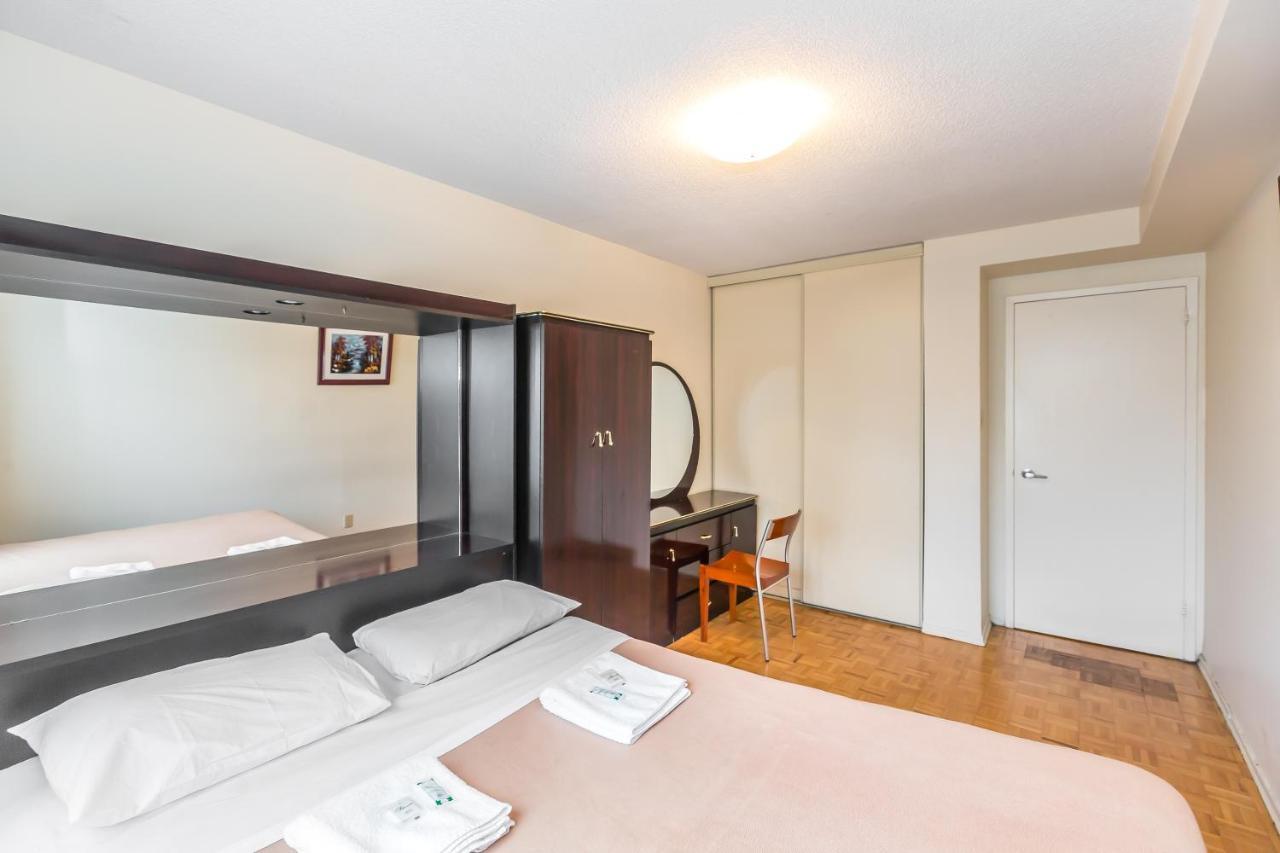 Toronto Furnished Living-Gerard Apartment Exterior foto