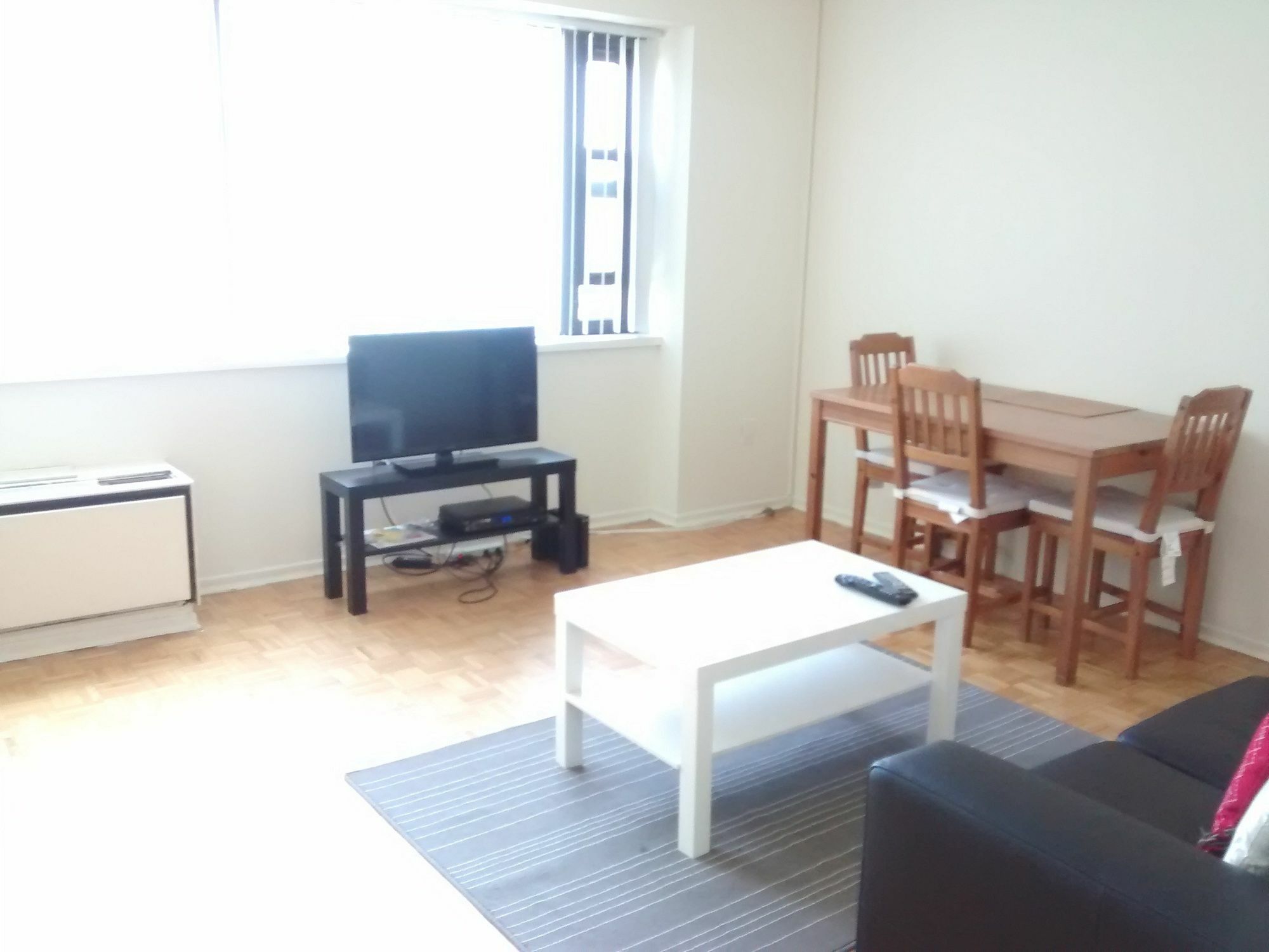 Toronto Furnished Living-Gerard Apartment Exterior foto