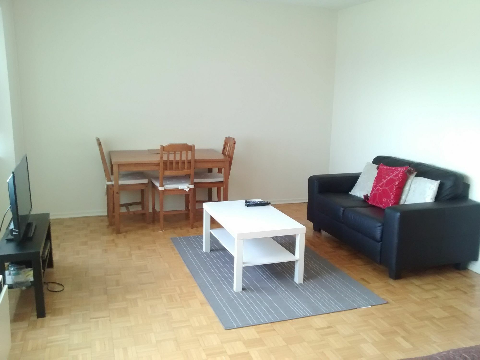 Toronto Furnished Living-Gerard Apartment Exterior foto
