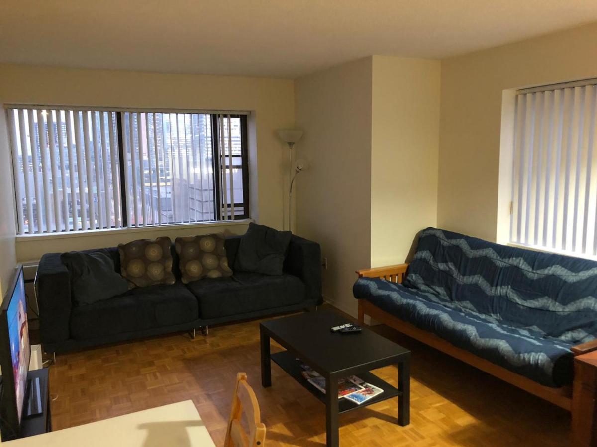 Toronto Furnished Living-Gerard Apartment Exterior foto